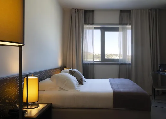 فندق G Ancona أوزيمو