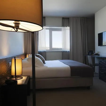 G Ancona 4*
